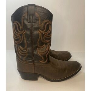 VTG YOUTH WOMEN SMOKY MOUNTAIN BOOTS. Size 6 Style 1575Y. Very Good Condition!